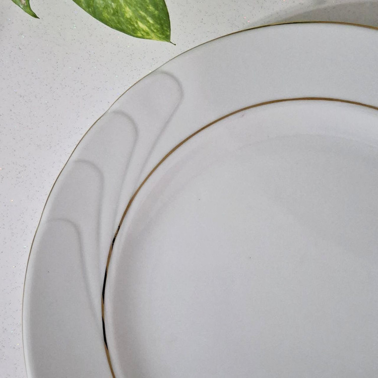 سرویس چینی 28 پارچه پیچ خط طلا مقصود(شش نفره)